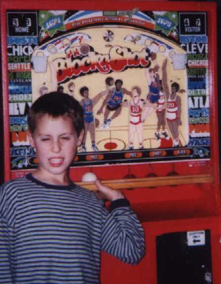 bballgm.jpg (32961 bytes)