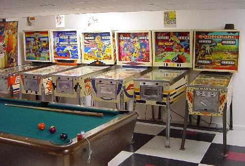 groom2.jpg (31092 bytes)